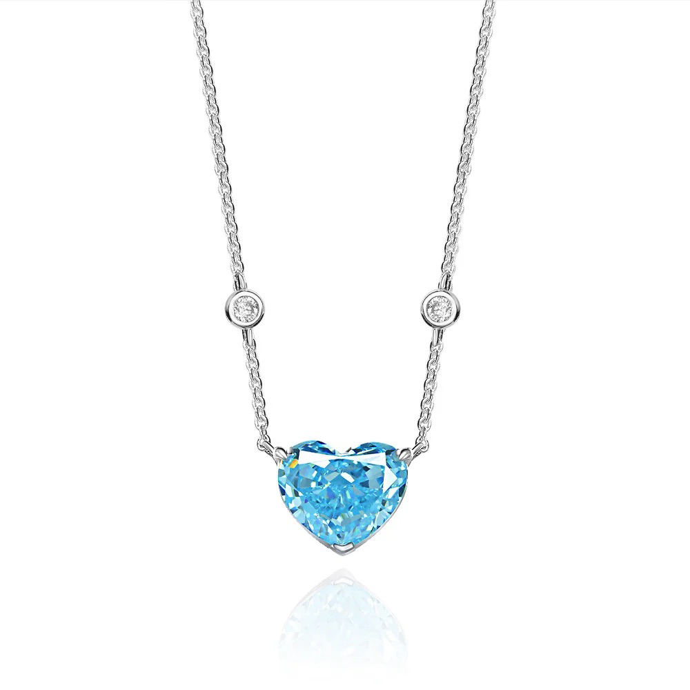 Chloe Zoe Necklace in Aquamarine