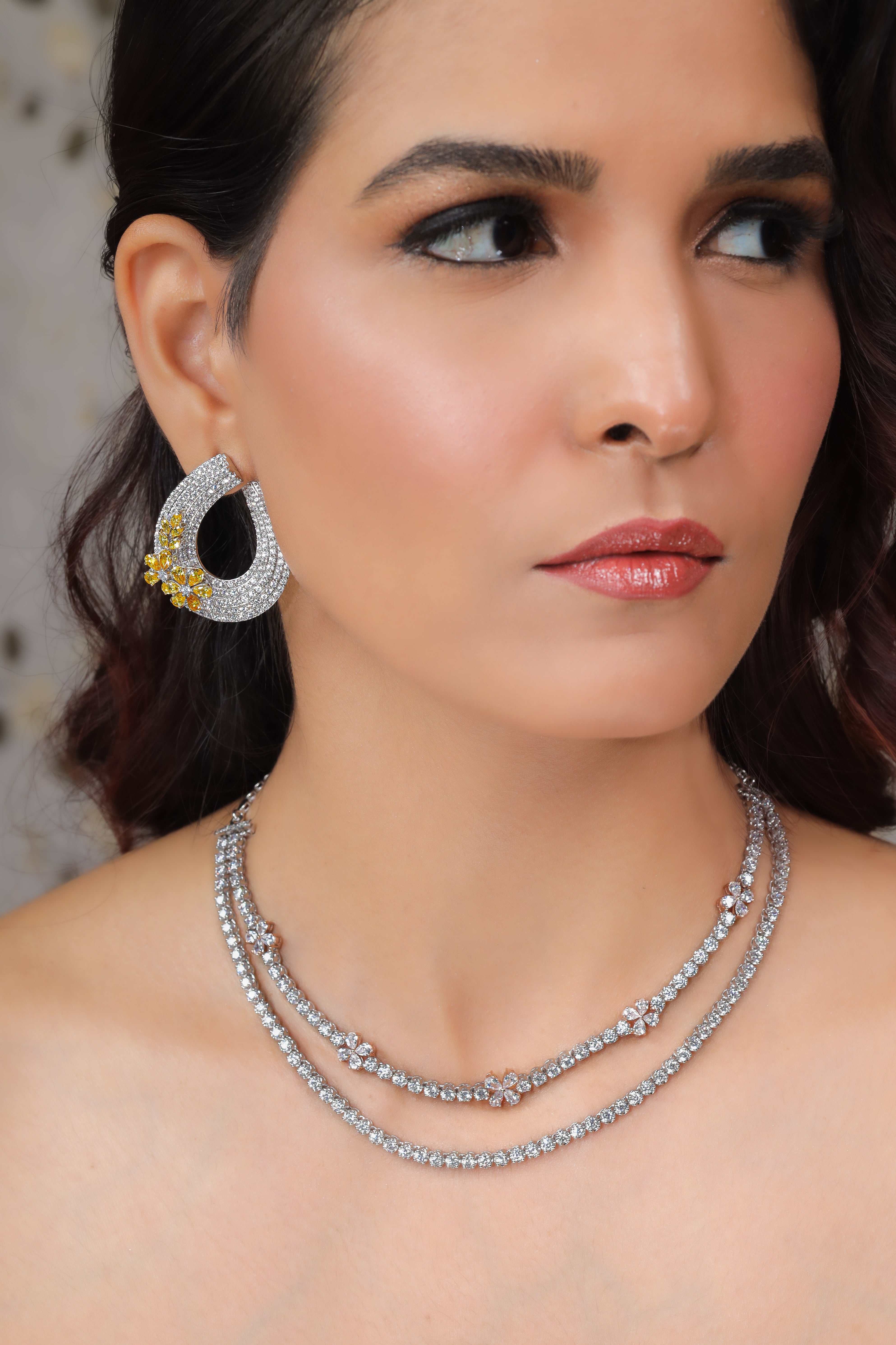 Golden Dewdrop Earrings