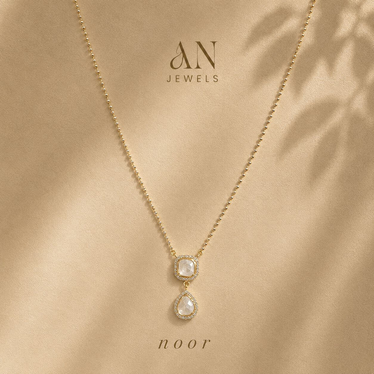 Dewdrop Solitaire Pendant