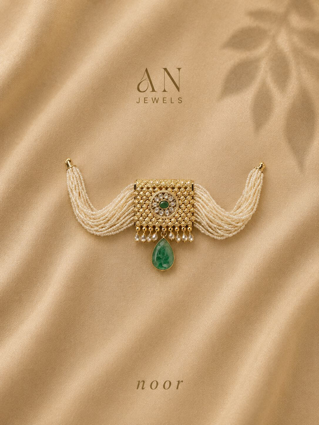 Garden Crest Necklace