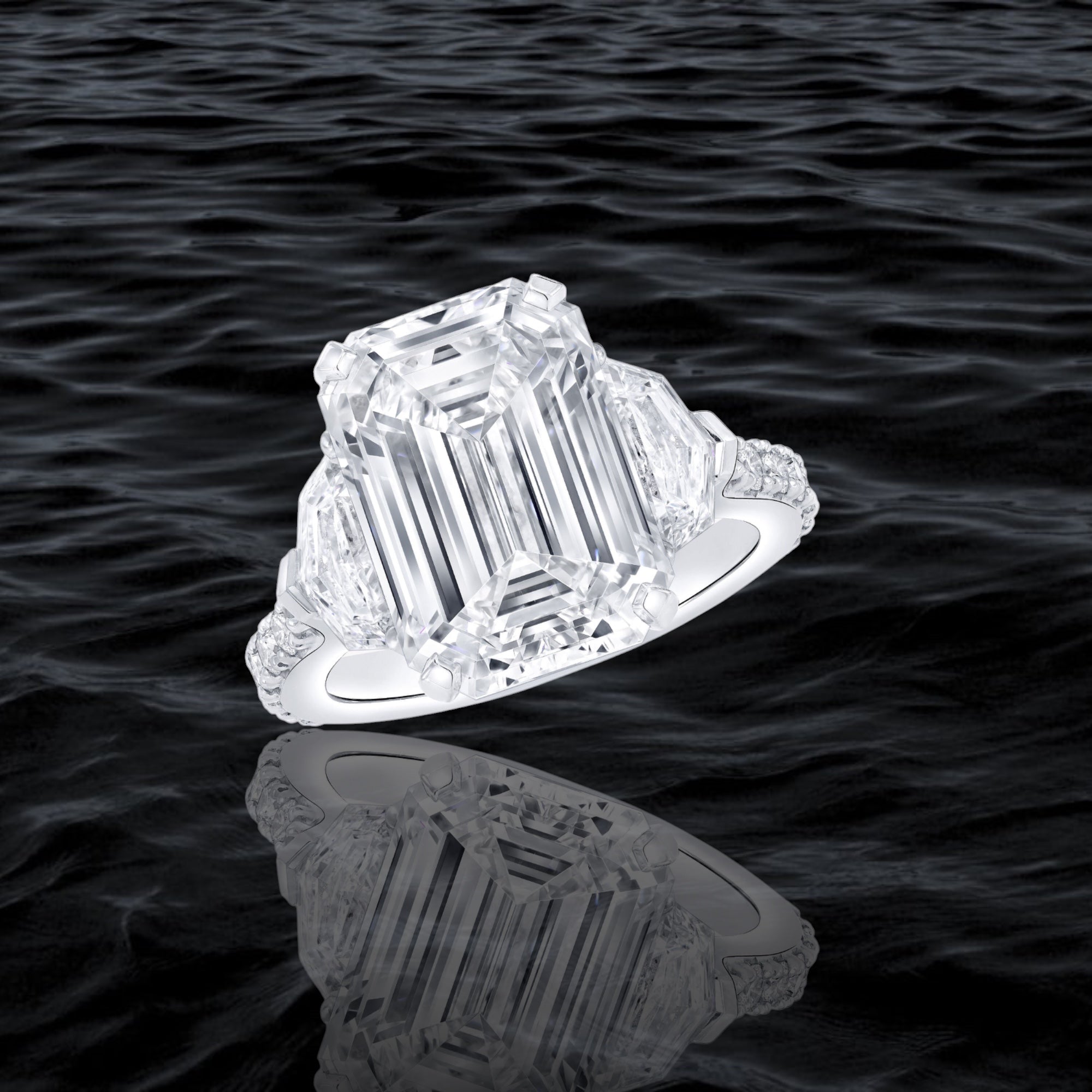 Luxe Emerald Cut Ring