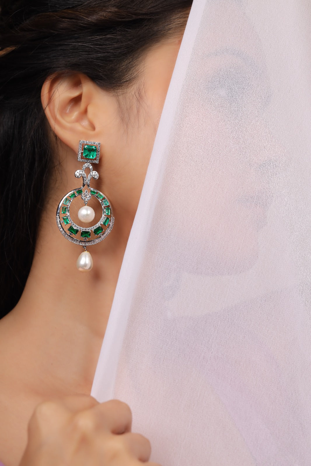 Emerald Grandeur Drops