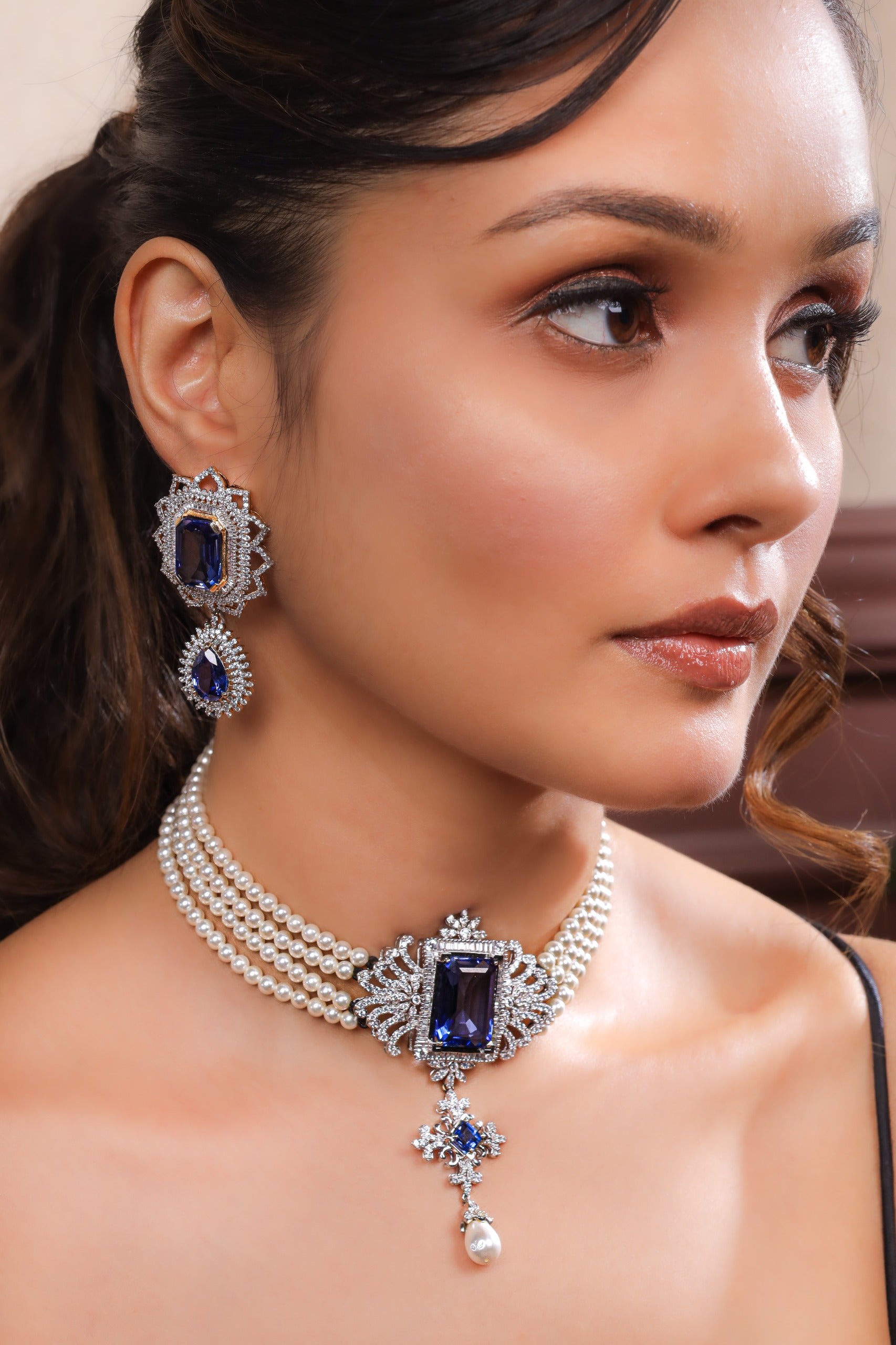 Ocean Empress Pearl Choker